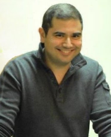 Carlos, founder of Ezee Heat